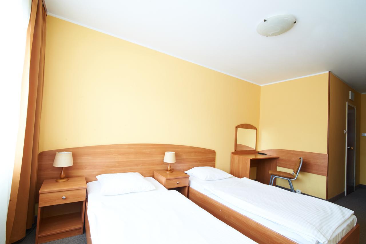 Obiekt Hotelarski Patron Varşova Oda fotoğraf
