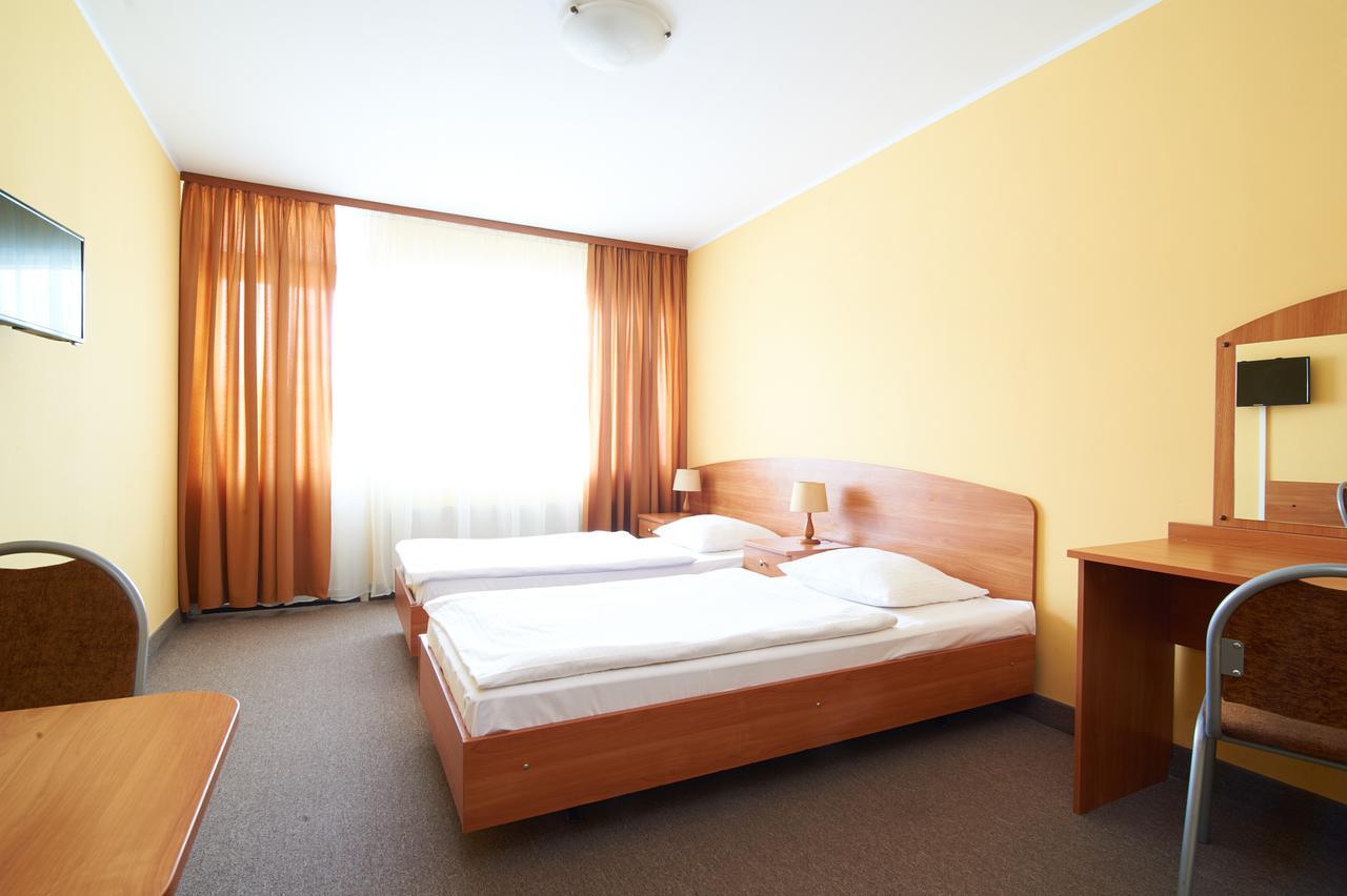 Obiekt Hotelarski Patron Varşova Oda fotoğraf